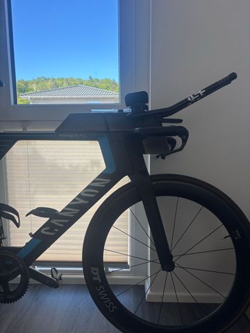 Canyon Speedmax CF SLX 8.0 SL 2019 2019 Road & Gravel usato, Nero — immagine 10 di 10