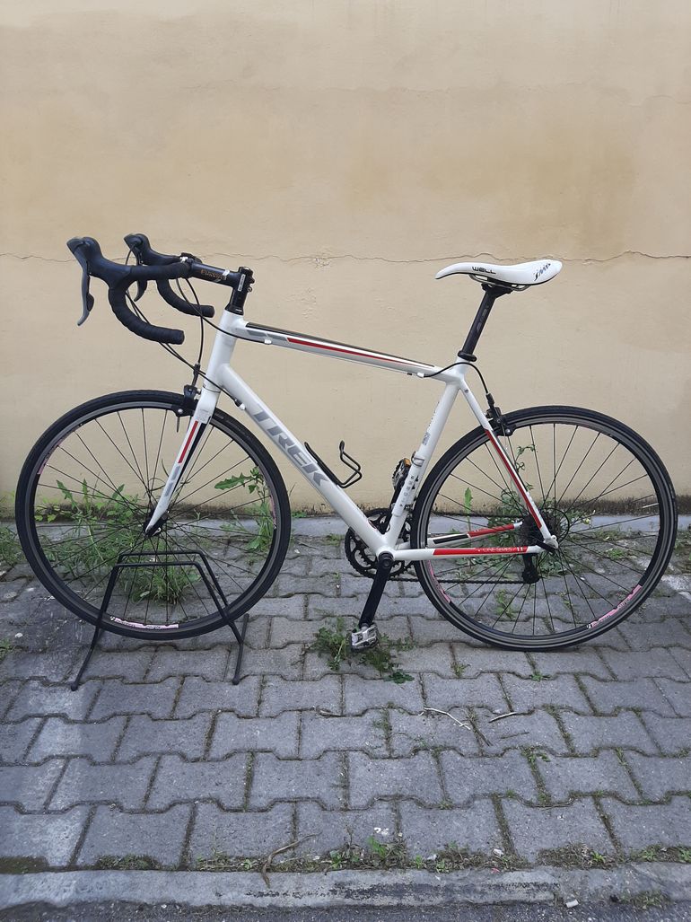 Used Trek 1.1 H2 Compact 2014 2014 Road & Gravel — image 2 of 5