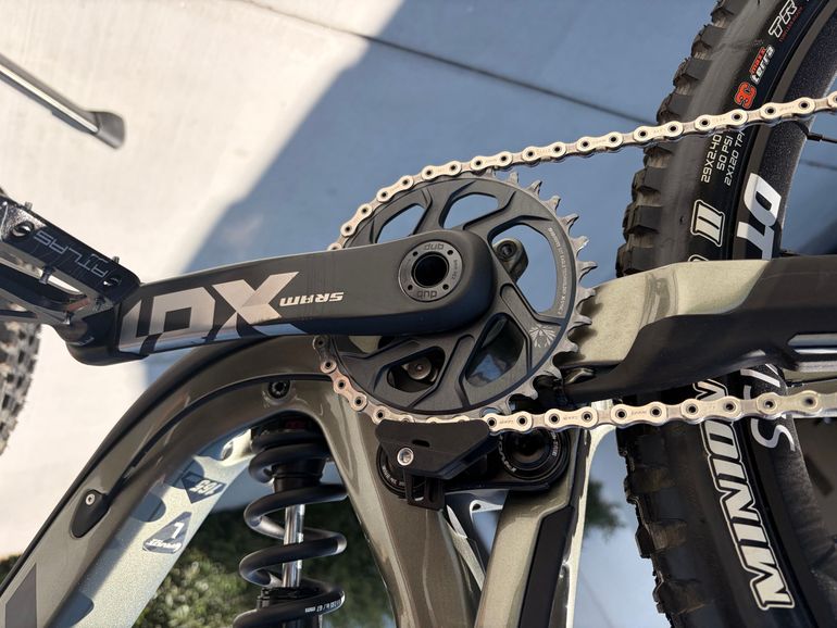 Used Pivot FIREBIRD Pro X01 2024 2024 Mountainbike, Green, 29 — image 6 of 8