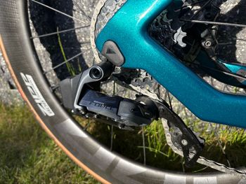 Used Canyon Speedmax CF SLX 8 eTap 2023 2023 Road & Gravel, Green — image 3 of 4