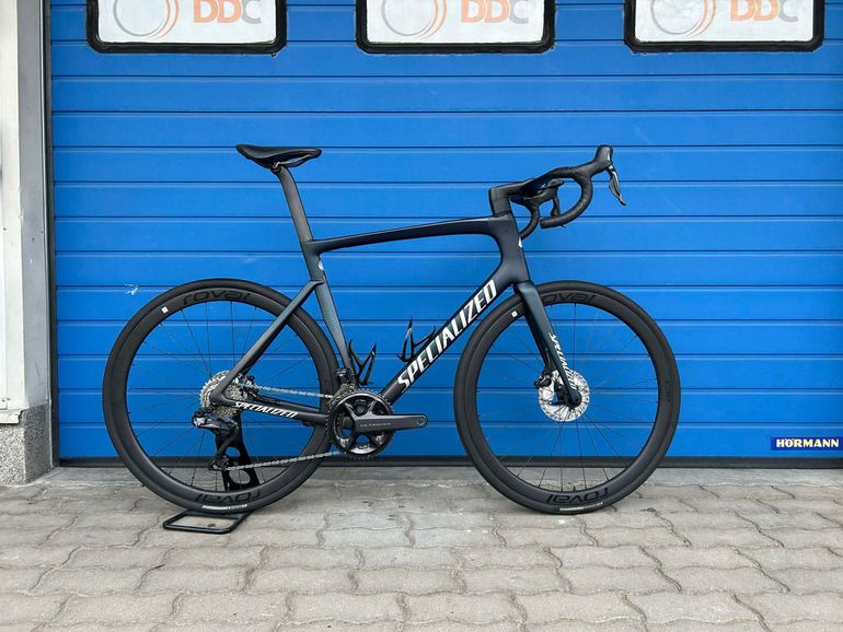 Used Specialized Tarmac SL7 Comp - Rival eTap AXS 2022 2022 Road & Gravel, Blue — image 1 of 7