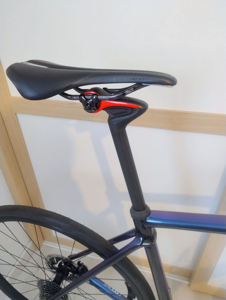 Used Specialized S-Works Roubaix Dura-Ace Di2 2018 2018 Road & Gravel, Blue — image 6 of 10
