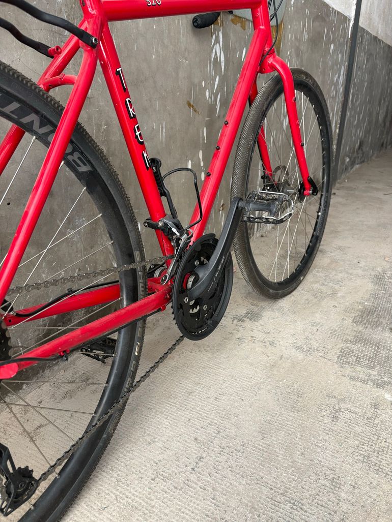 Used Trek 520 Disc 2020 2020 Road & Gravel, Red — image 4 of 5