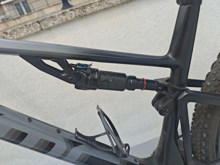 Used BMC Fourstroke Shimano XTR 2024 Mountainbike, Light Gray — image 6 of 12