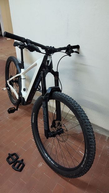 Used Hohe Acht Hohe Acht Custom SRAM NX 2026 MTB