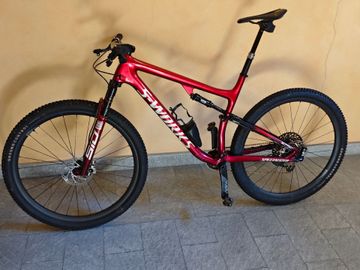 Used Specialized S-Works Epic Frameset 2022 2022 Mountainbike, Red — image 2 of 11
