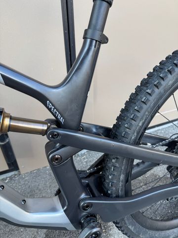 Canyon Spectral 29 CFR 2022 2022 Mountainbike usato, Grigio chiaro — immagine 11 di 19