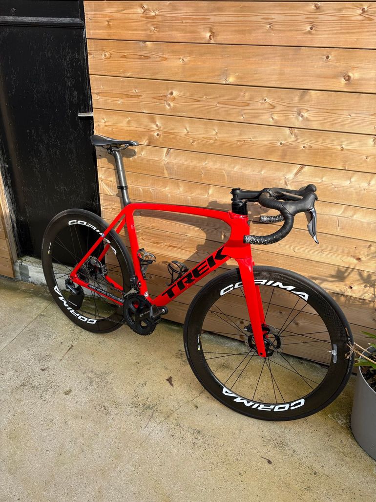 Used Trek Émonda SL 7 2021 2021 Road & Gravel, Red — image 1 of 3