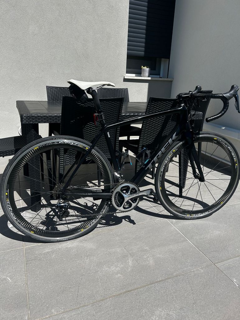Used Trek Madone 5.9 H2 Compact Dura-Ace 2014 2014 Road & Gravel, Black — image 2 of 12