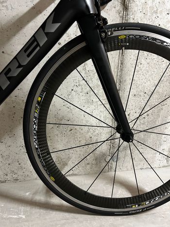 Used Trek Madone 5.9 H2 Compact Dura-Ace 2014 2014 Road & Gravel — image 3 of 9
