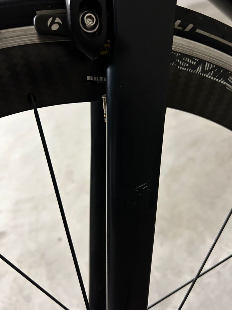 Used Trek Madone 5.9 H2 Compact Dura-Ace 2014 2014 Road & Gravel — image 8 of 9