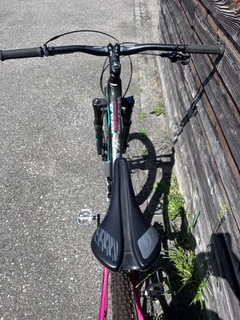 Used Liv Pique Advanced 2 2017 2017 Mountainbike, Black, 27.5 — image 8 of 9