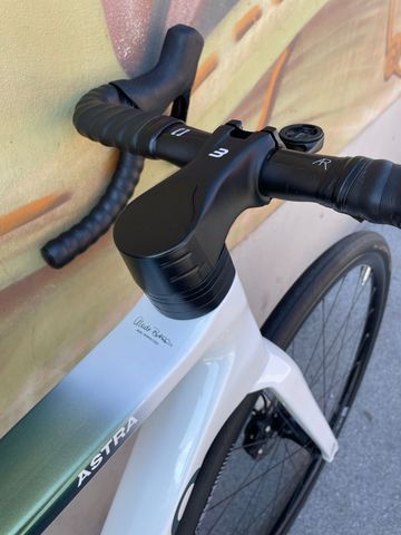 Použité Basso Astra SRAM Rival eTap AXS 2023 Road & Gravel — obrázek 7 z 7
