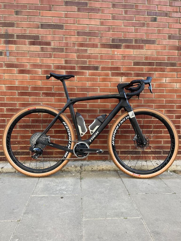 Used Trek Checkmate SLR 8 AXS 2025 2025 Road & Gravel, Black — image 1 of 6
