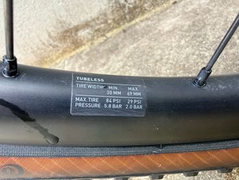 Used Canyon Grail 6 2022 2022 Road & Gravel — image 7 of 10