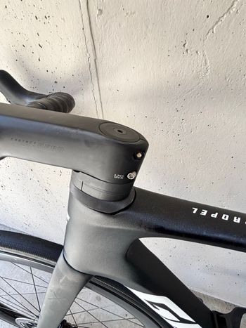 Used Giant Propel Advanced Pro 0 Di2 2025 2025 Road & Gravel, Black — image 8 of 8