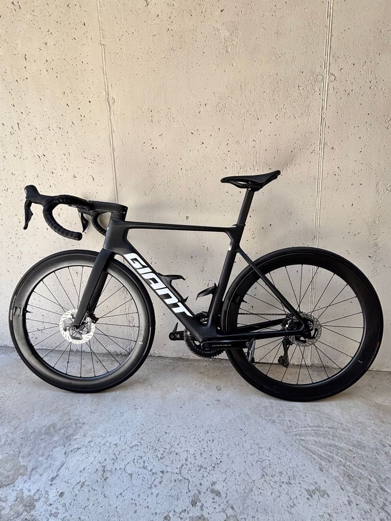 Used Giant Propel Advanced Pro 0 Di2 2025 2025 Road & Gravel, Black — image 2 of 8