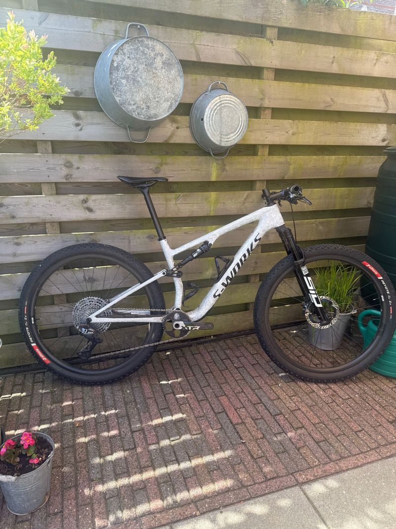 Specialized S Works Custom Shimano XTR 2026 Mountainbike d'occasion — image 1 sur 6