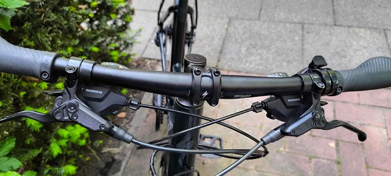 Used Specialized Sirrus Shimano Deore XT 2023 Urban, Green — image 3 of 4