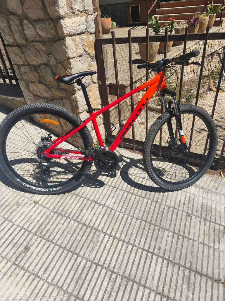Used Monty Monty Custom Other Shimano - Mountainbike Youth, Red — image 1 of 5