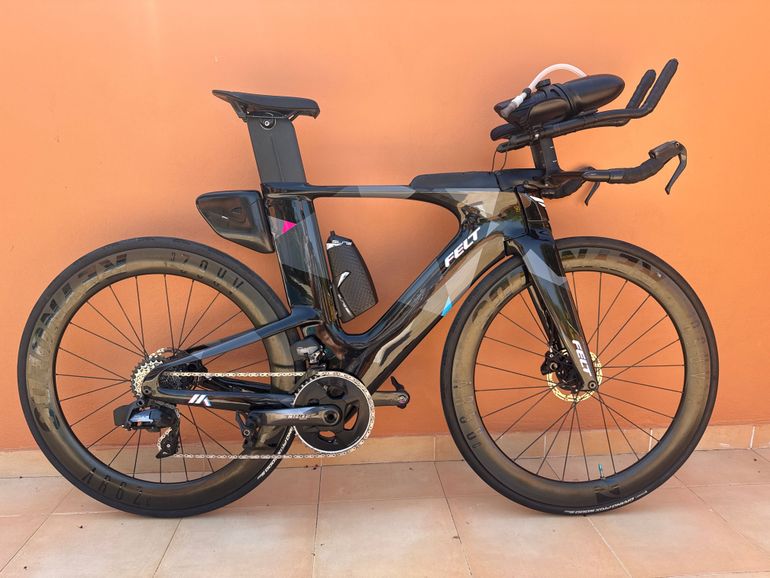 Used Felt IA Advanced Force eTap AXS 2023 2023 Road & Gravel, Black — image 1 of 9