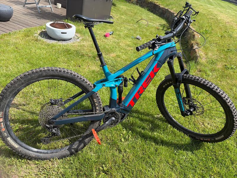 Gebrauchtes Trek Rail 9.8 XT 2021 2021 Mountainbike, Blau, 29 — Bild 1 von 7