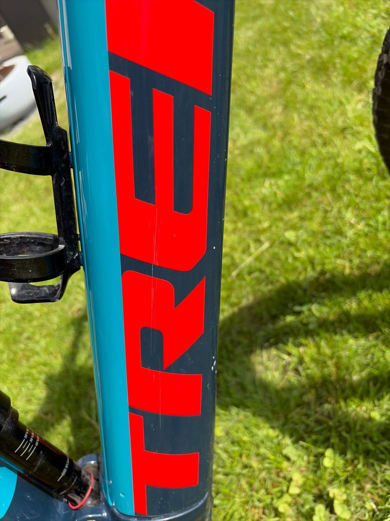 Gebrauchtes Trek Rail 9.8 XT 2021 2021 Mountainbike, Blau, 29 — Bild 4 von 7