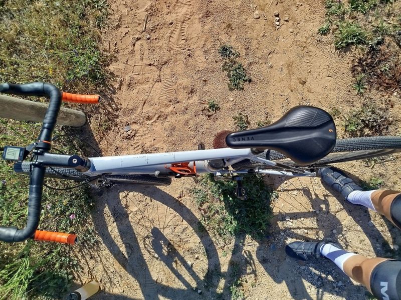 Použité CUBE CROSS RACE 2022 2022 Road & Gravel — obrázek 4 z 8