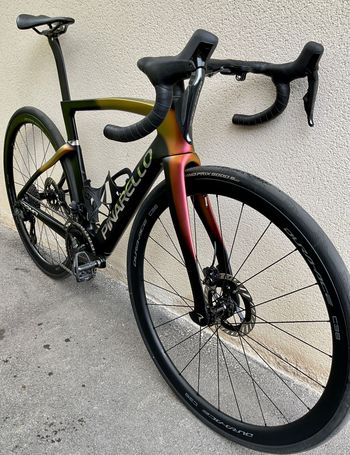 Used Pinarello DOGMA F DURA ACE Di2 2025 2025 Road & Gravel, Black — image 2 of 10