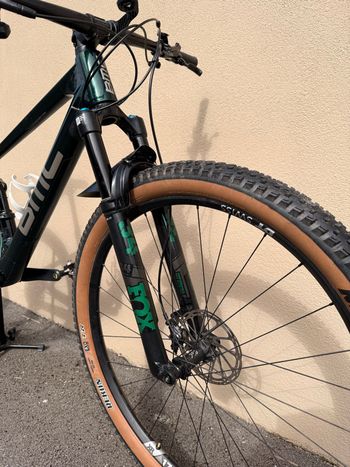 Used BMC Fourstroke 01 LT | ONE 2022 2022 Mountainbike, Grün, 29 — image 4 of 7