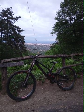Used Canyon Sender CFR 2021 2021 Mountainbike, Black, 29, 27.5 — image 1 of 3