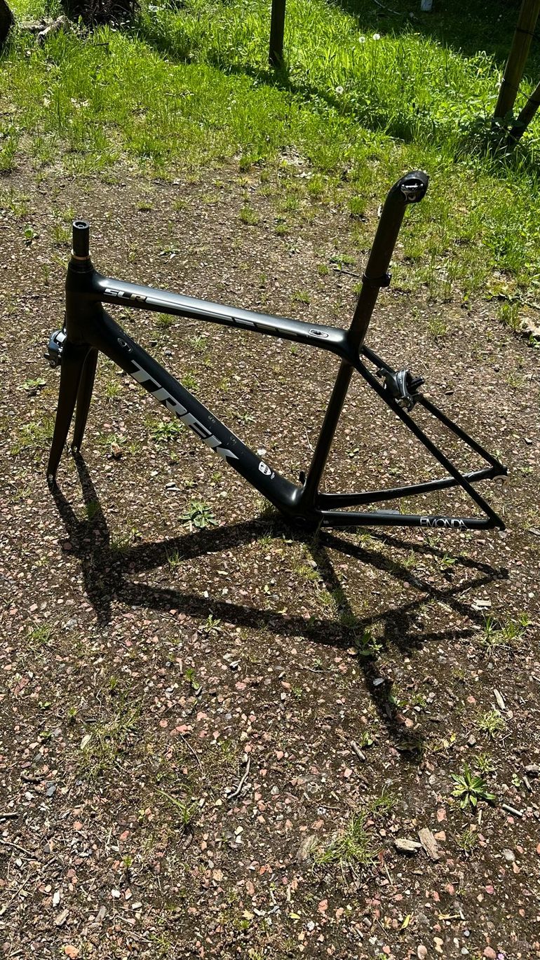 Used Trek Émonda SLR Frameset 2017 Frameset 2017 Road & Gravel, Black — image 4 of 11