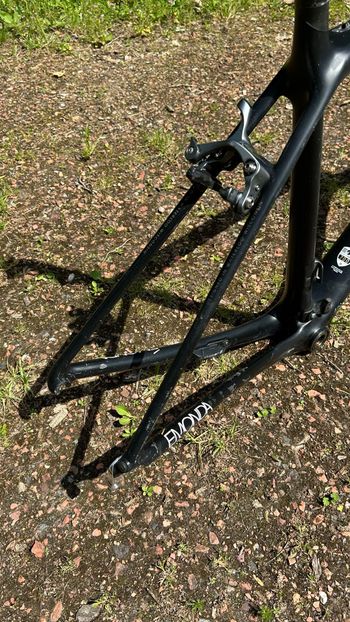 Used Trek Émonda SLR Frameset 2017 Frameset 2017 Road & Gravel, Black — image 7 of 11