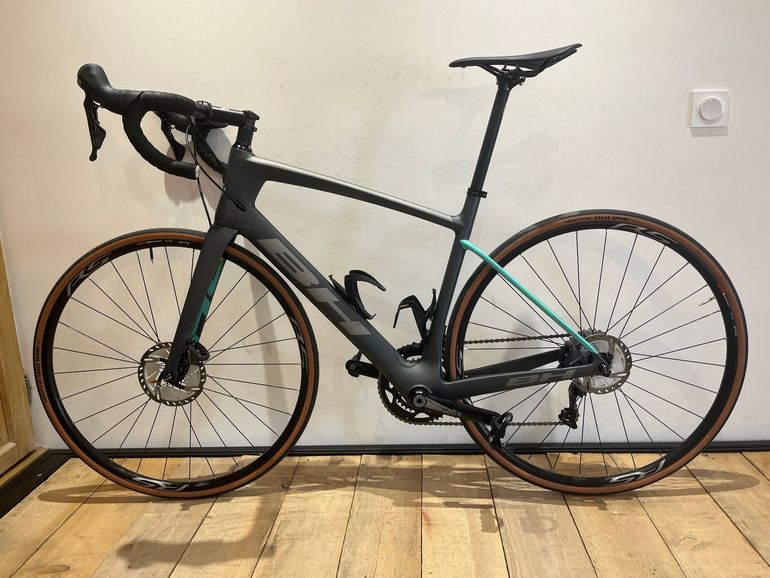 Used BH Quartz Shimano Ultegra 2020 Road & Gravel, Light Gray — image 2 of 9