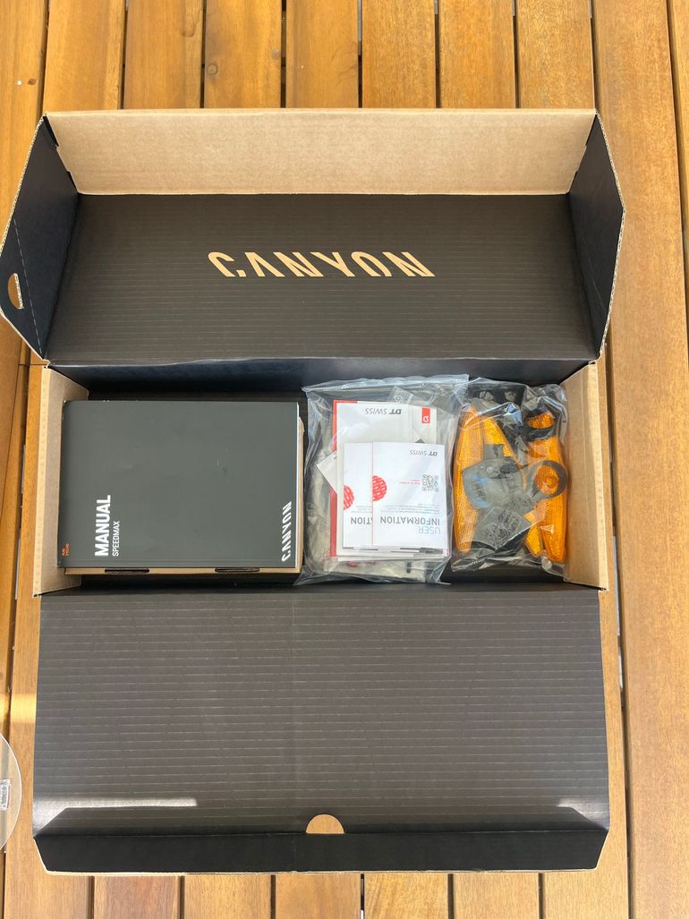 Used Canyon Speedmax CF SLX 8 AXS 2025 2025 Road & Gravel, Light Gray — image 13 of 13