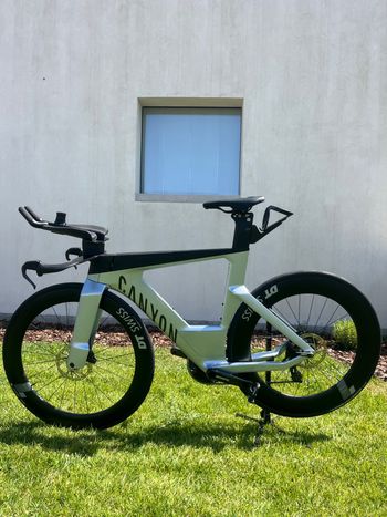 Used Canyon Speedmax CF SLX 8 AXS 2025 2025 Road & Gravel, Light Gray — image 2 of 13