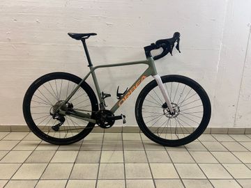 Orbea Terra Shimano GRX 2024 Road & Gravel usato, Verde — immagine 1 di 5