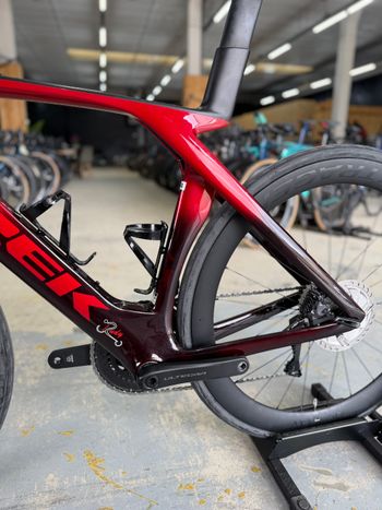 Used Trek Madone SLR7 Di2 Carbon 2024 Road & Gravel — image 21 of 24