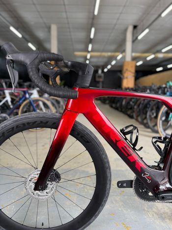 Used Trek Madone SLR7 Di2 Carbon 2024 Road & Gravel — image 18 of 24