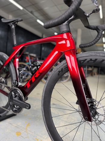 Used Trek Madone SLR7 Di2 Carbon 2024 Road & Gravel — image 6 of 24