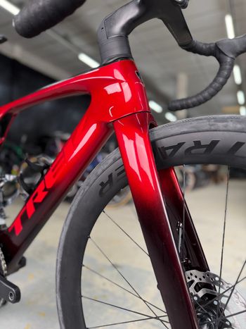 Used Trek Madone SLR7 Di2 Carbon 2024 Road & Gravel — image 5 of 24