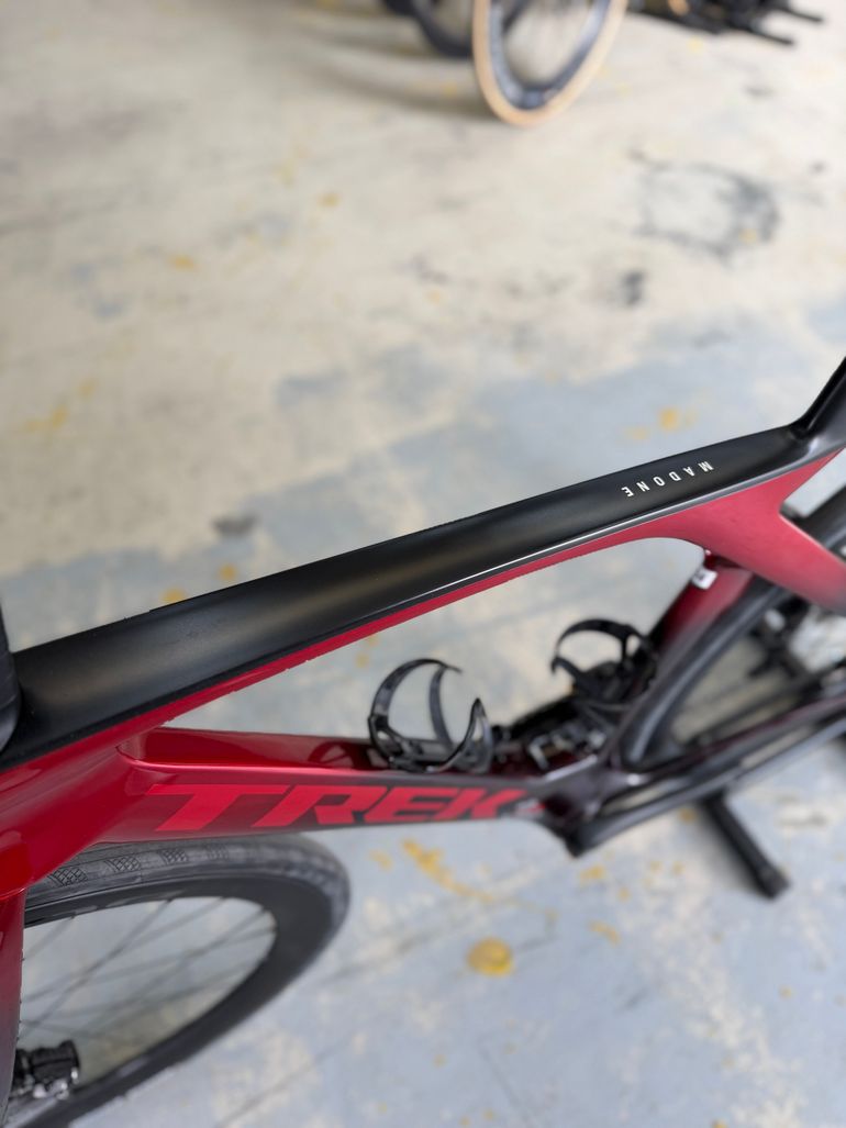 Used Trek Madone SLR7 Di2 Carbon 2024 Road & Gravel — image 23 of 24