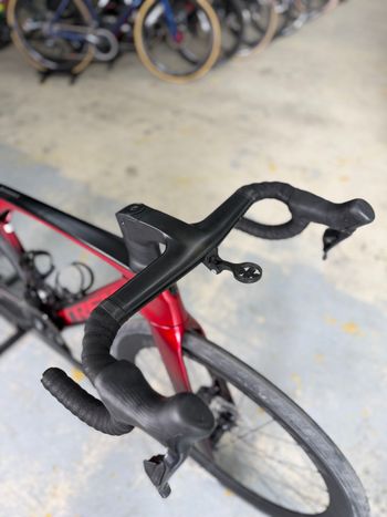 Used Trek Madone SLR7 Di2 Carbon 2024 Road & Gravel — image 4 of 24