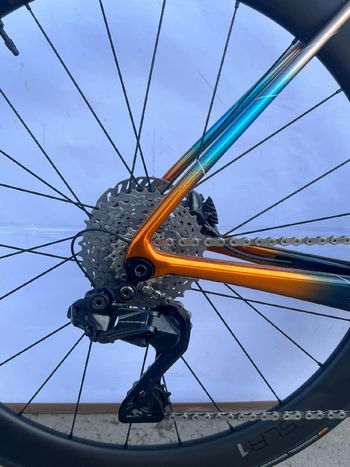 Used Giant TCR Advanced SL 0 DA 2025 2025 Road & Gravel, Blue — image 5 of 6