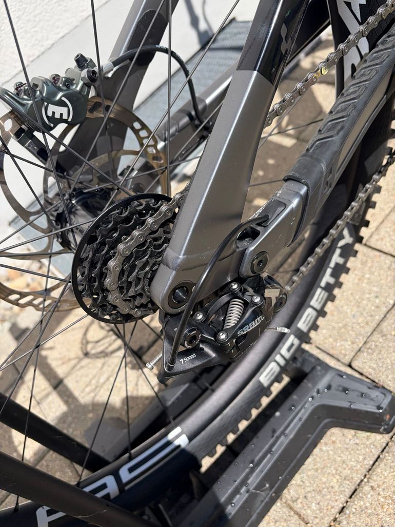 Used CUBE TWO15 HPC SLT 2023 2023 Mountainbike, Light Gray, 29 — image 15 of 21