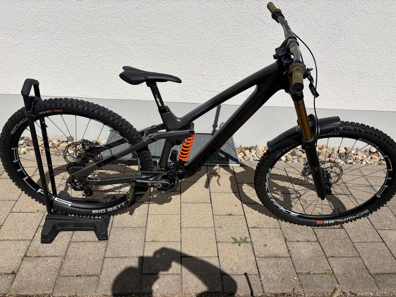 Used CUBE TWO15 HPC SLT 2023 2023 Mountainbike, Light Gray, 29 — image 1 of 21