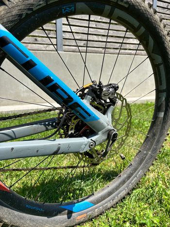 Used CUBE STEREO HYBRID 160 Action Team 500 27.5 2018 2018 Mountainbike, Light Gray, 27.5 — image 8 of 11