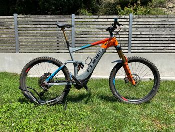 Used CUBE STEREO HYBRID 160 Action Team 500 27.5 2018 2018 MTB