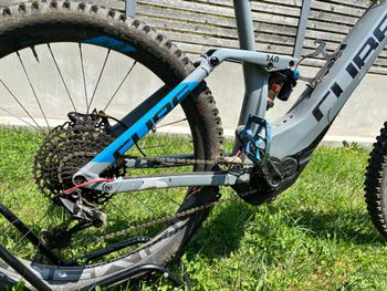 Used CUBE STEREO HYBRID 160 Action Team 500 27.5 2018 2018 Mountainbike, Light Gray, 27.5 — image 3 of 11