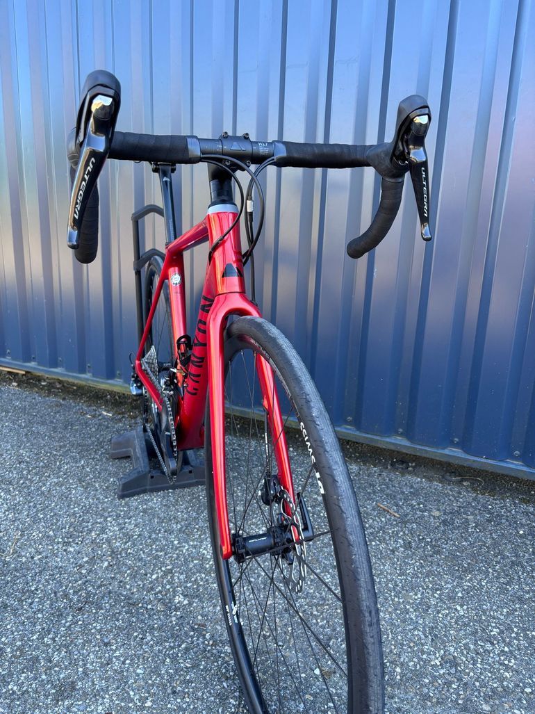 Used Canyon Endurace CF SL Disc 8.0 2021 2021 Road & Gravel, Red — image 4 of 8